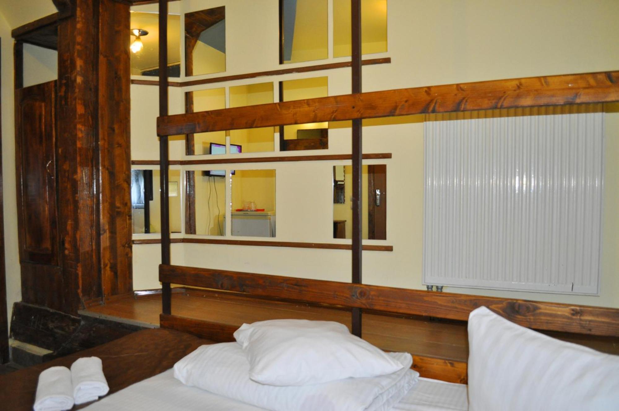 Pension Flamingo Braşov Buitenkant foto