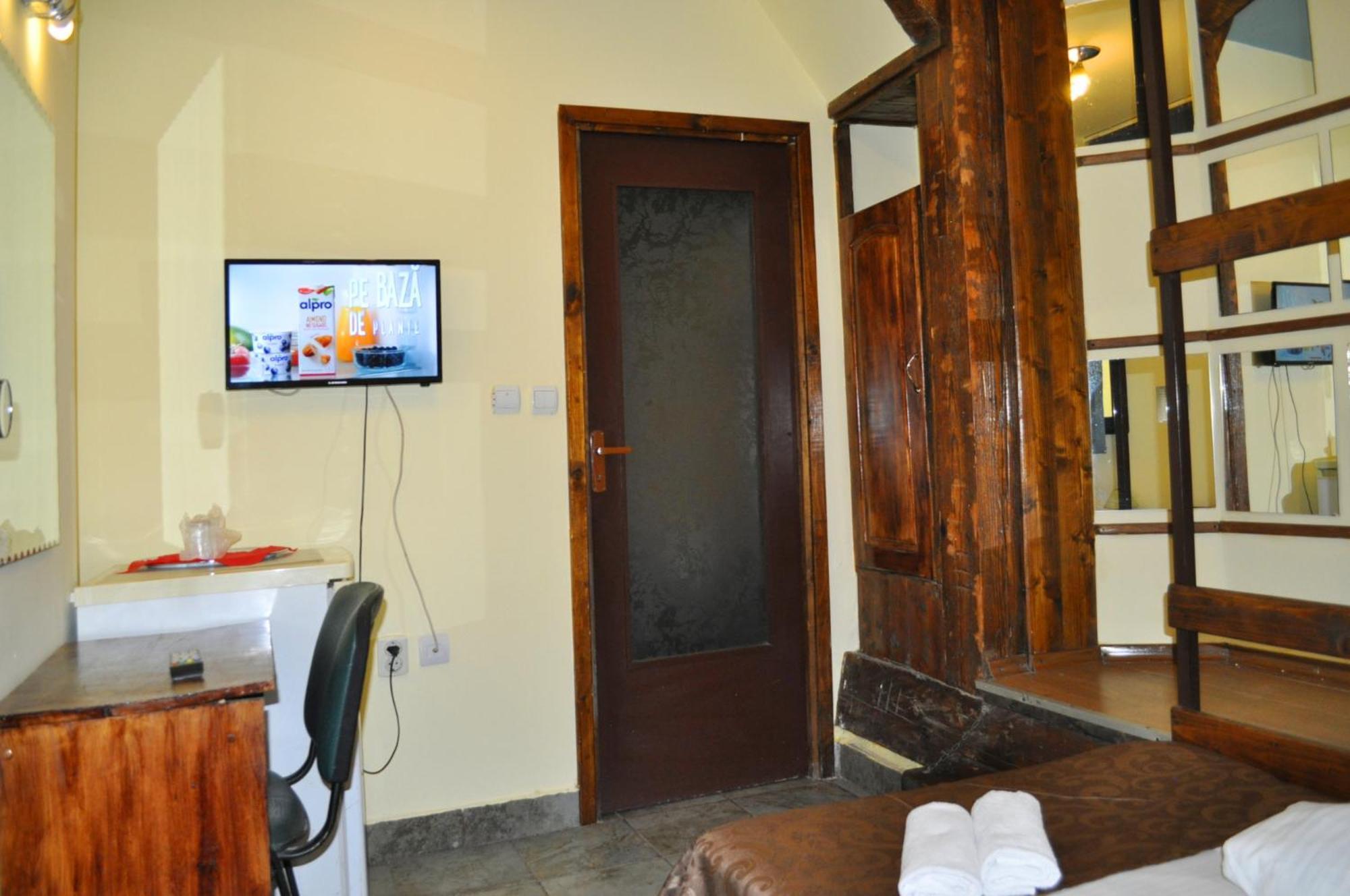 Pension Flamingo Braşov Buitenkant foto