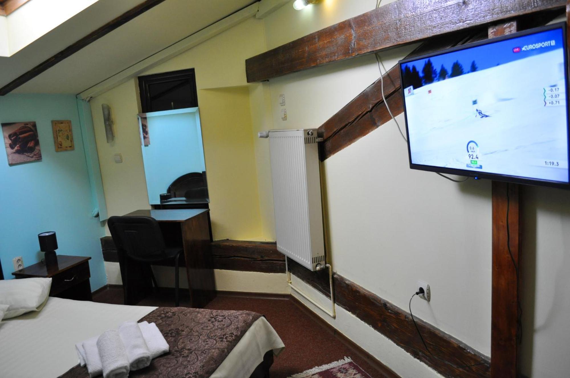 Pension Flamingo Braşov Buitenkant foto