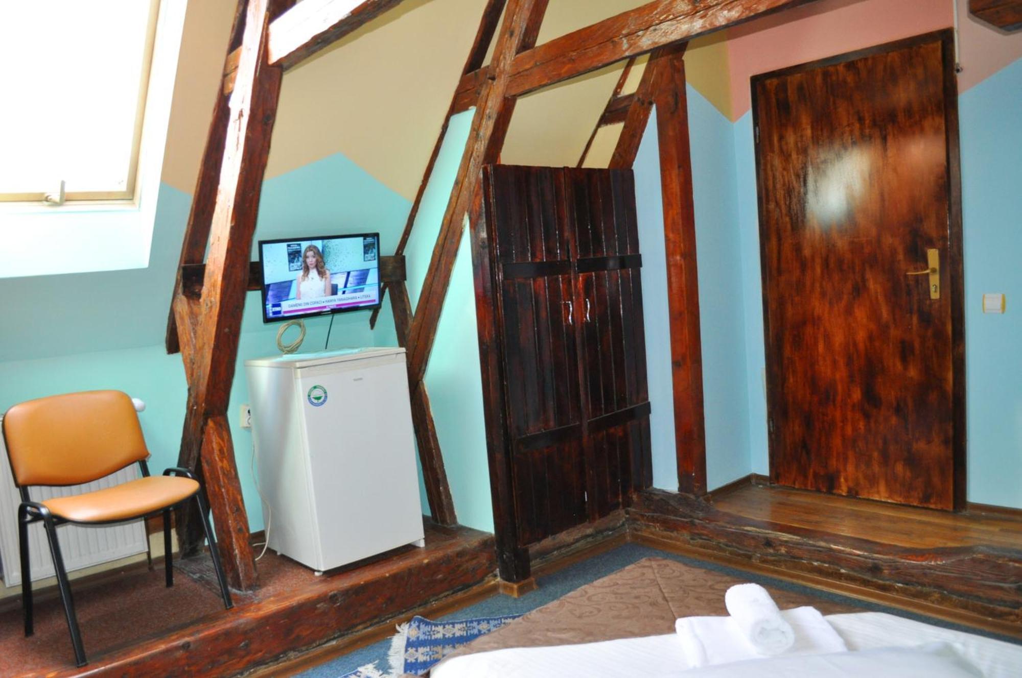 Pension Flamingo Braşov Buitenkant foto